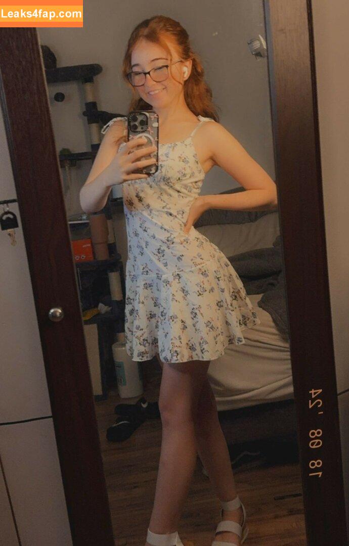 Lyssaurora /  leaked photo photo #0149