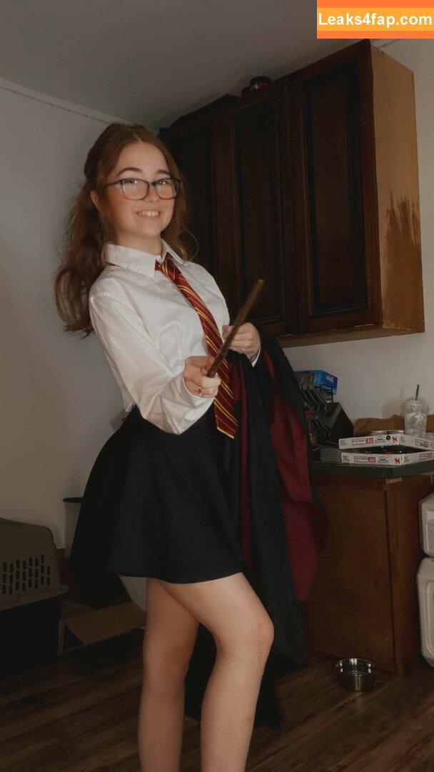 Lyssaurora /  leaked photo photo #0229