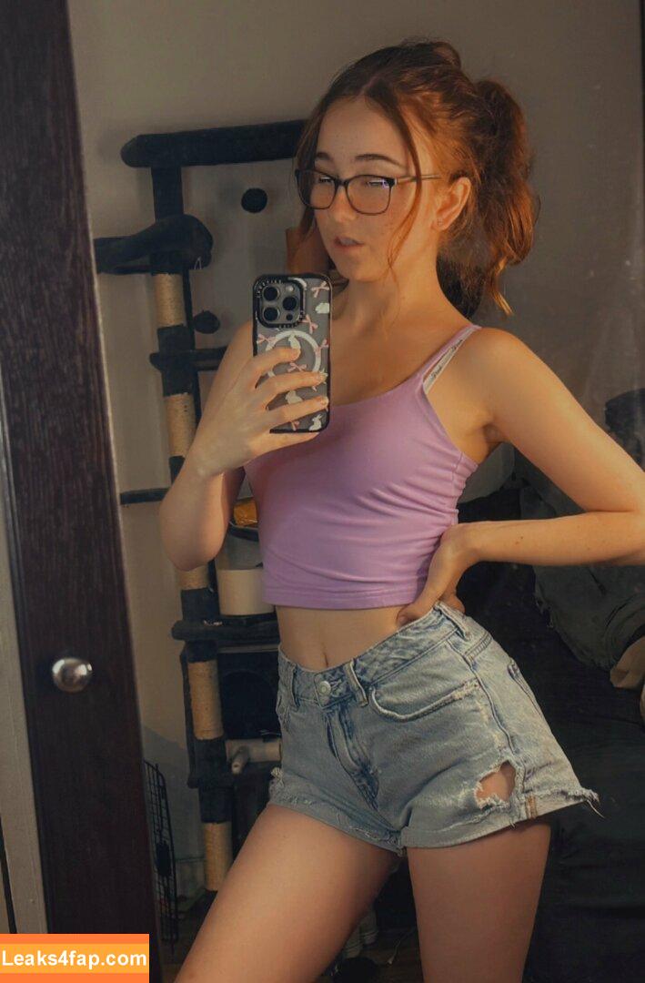 Lyssaurora /  leaked photo photo #0269