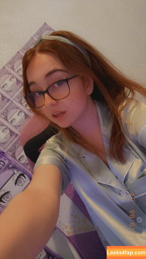 Lyssaurora /  leaked photo photo #0284