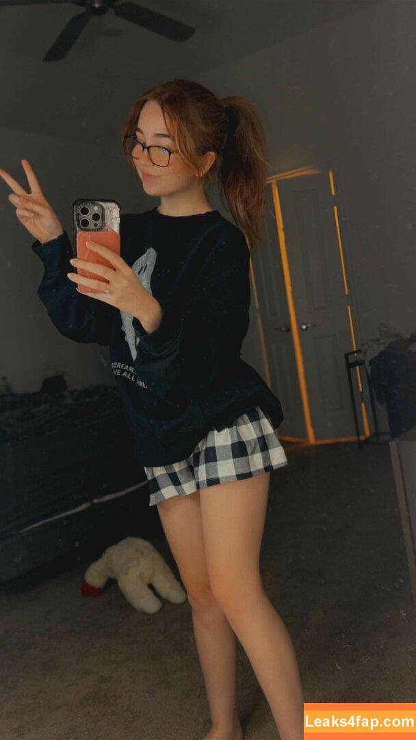 Lyssaurora /  leaked photo photo #0645