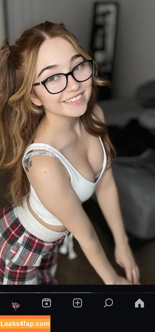 Lyssaurora /  leaked photo photo #1176