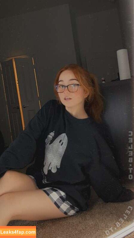 Lyssaurora /  leaked photo photo #1339