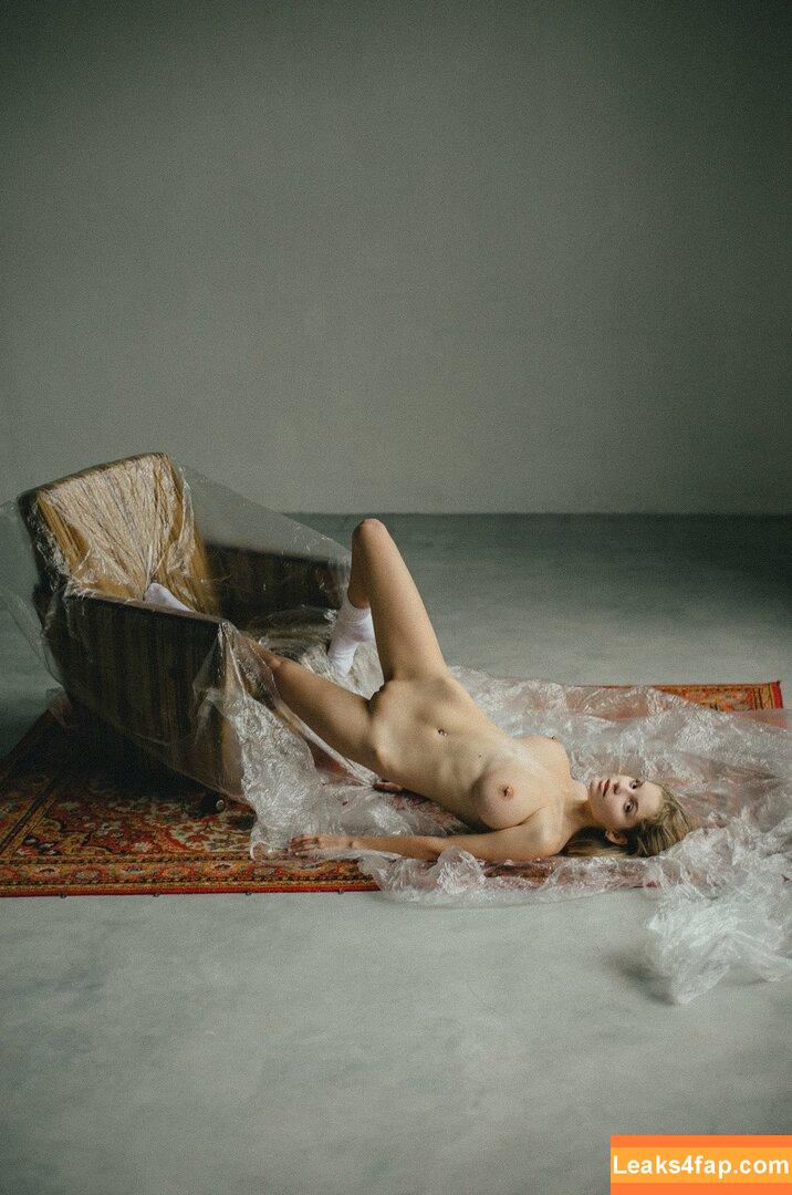 lyubovvomne / Milena / samadhi.amorr2 leaked photo photo #0095