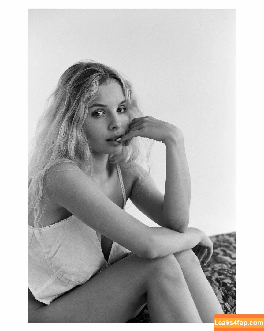 lyubovvomne / Milena / samadhi.amorr2 leaked photo photo #0247