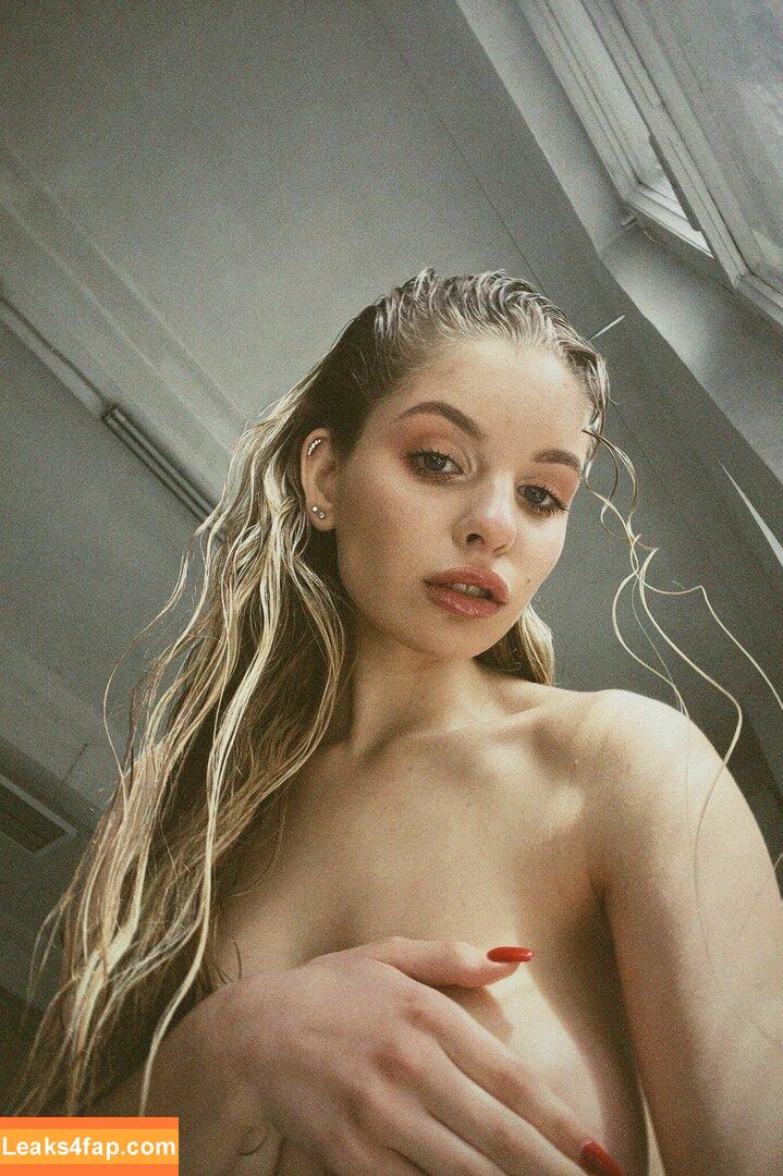 lyubovvomne / Milena / samadhi.amorr2 leaked photo photo #0319