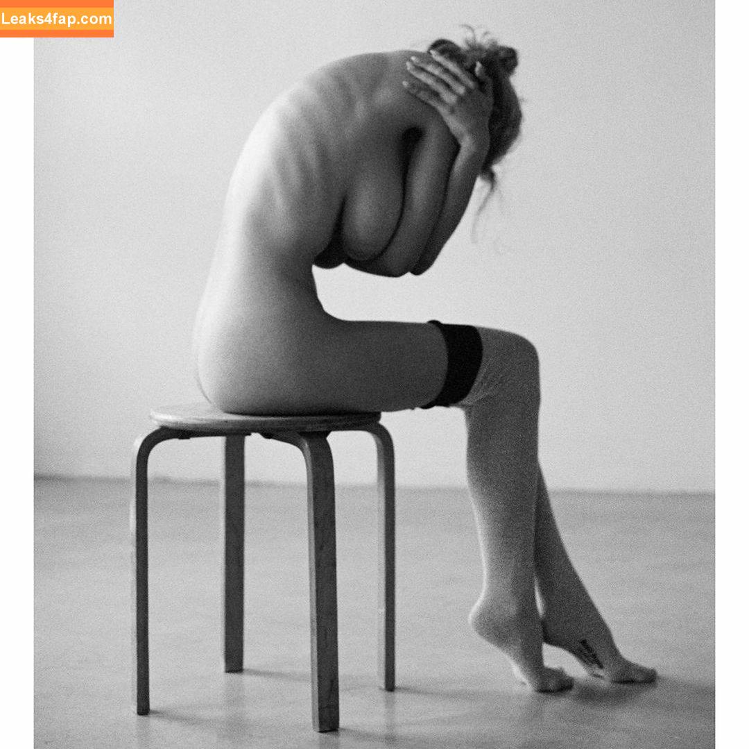 lyubovvomne / Milena / samadhi.amorr2 leaked photo photo #0347