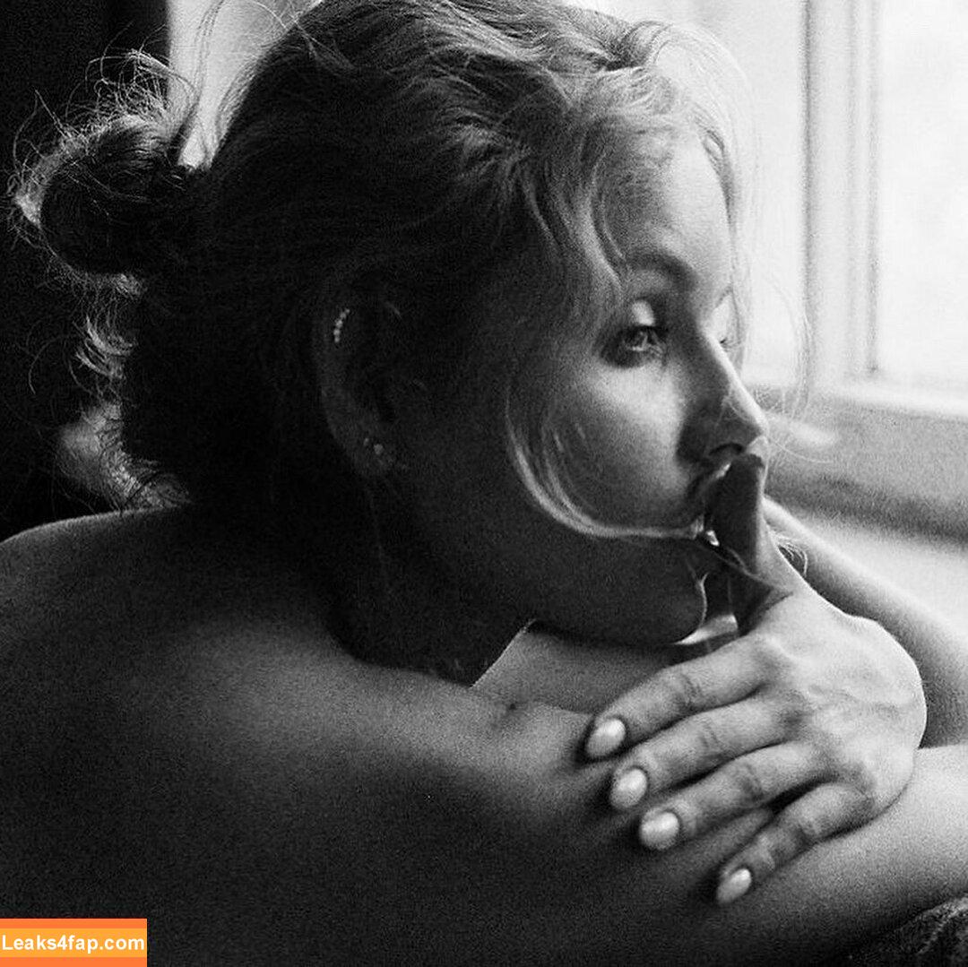 lyubovvomne / Milena / samadhi.amorr2 leaked photo photo #0380