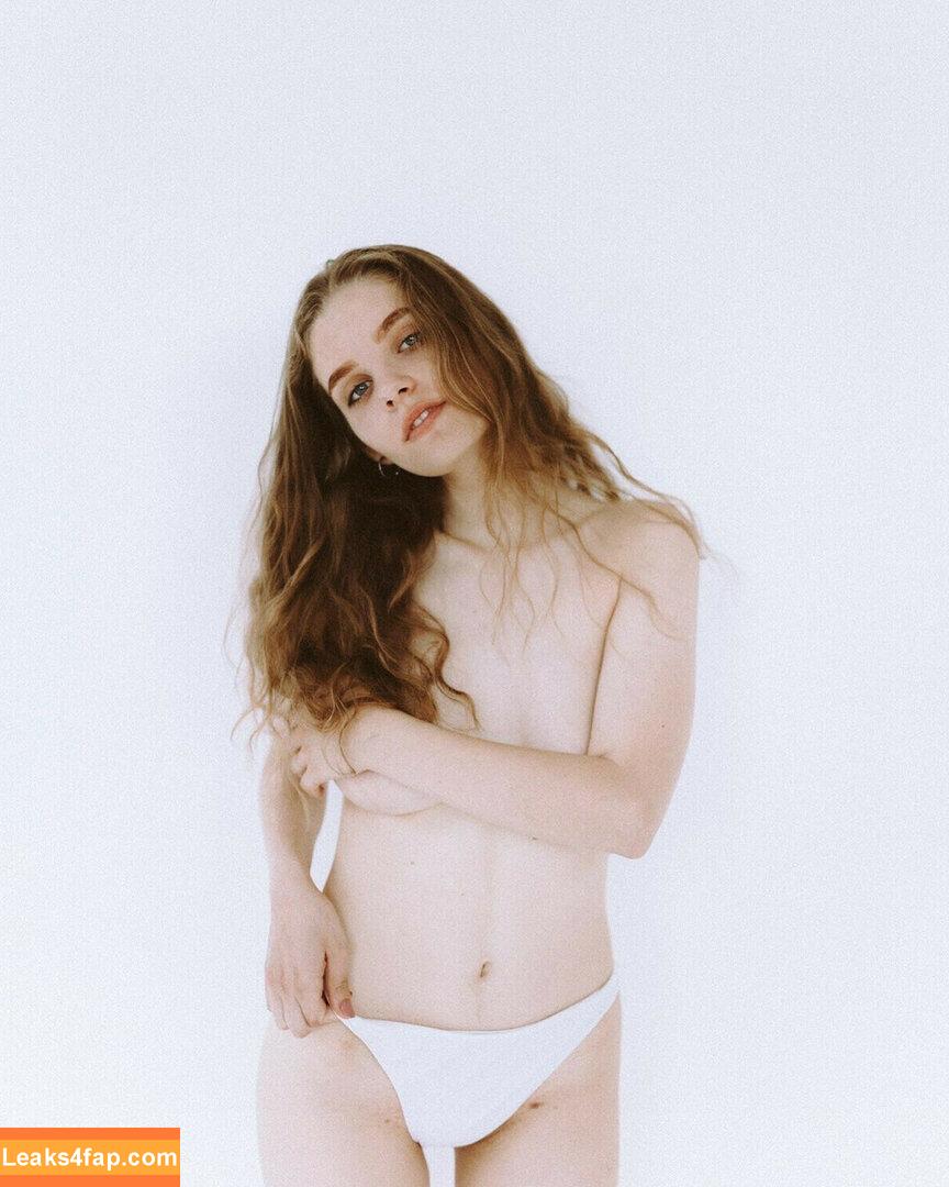 lyubovvomne / Milena / samadhi.amorr2 leaked photo photo #0501