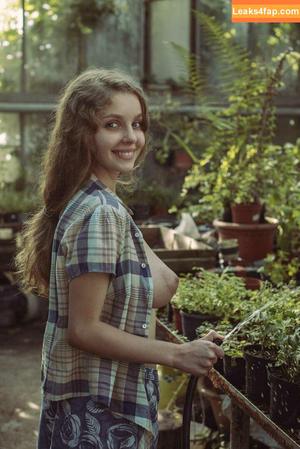 lyubovvomne photo #0190