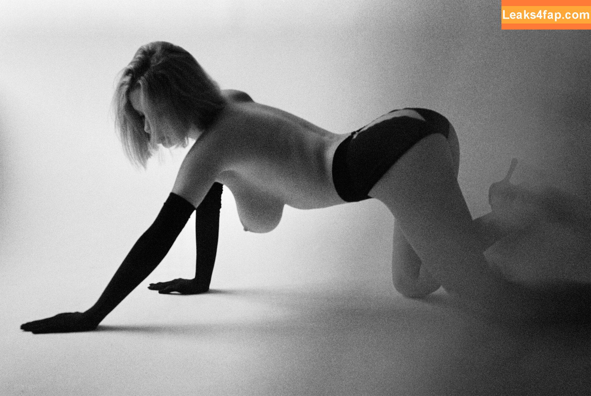 lyubovvomne / Milena / samadhi.amorr2 leaked photo photo #2061