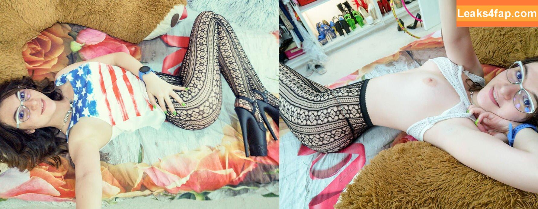 Lyzmania / lyzmania_ leaked photo photo #0005