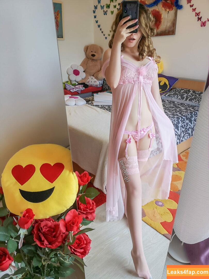 Lyzmania / lyzmania_ leaked photo photo #0155