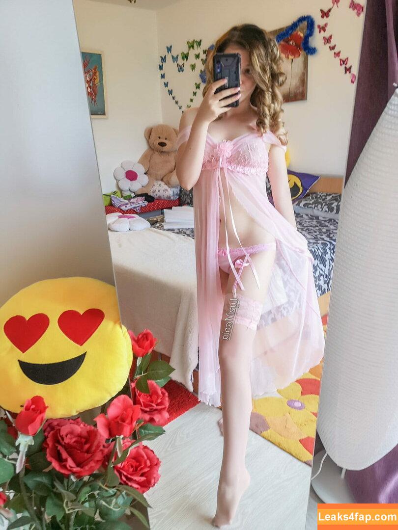 Lyzmania / lyzmania_ leaked photo photo #0204