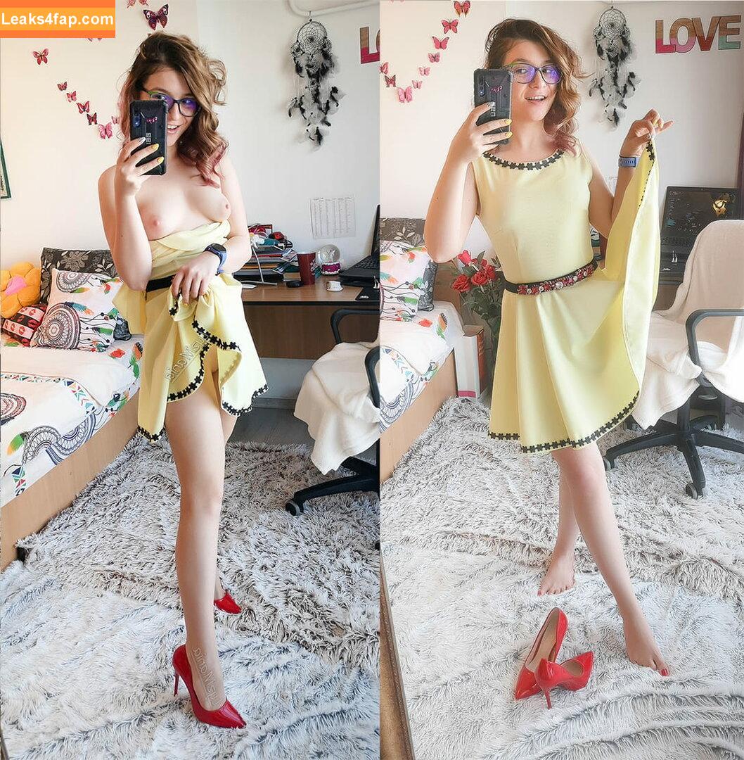 Lyzmania / lyzmania_ leaked photo photo #0216