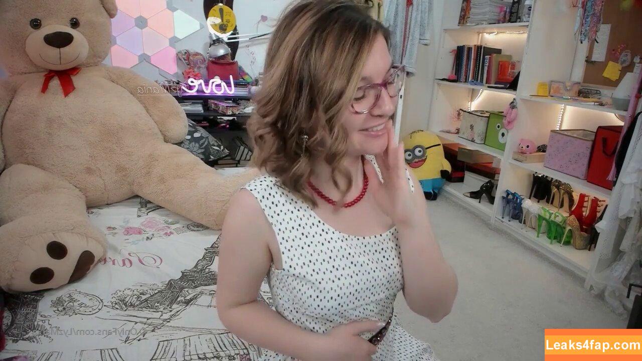 Lyzmania / lyzmania_ leaked photo photo #0510