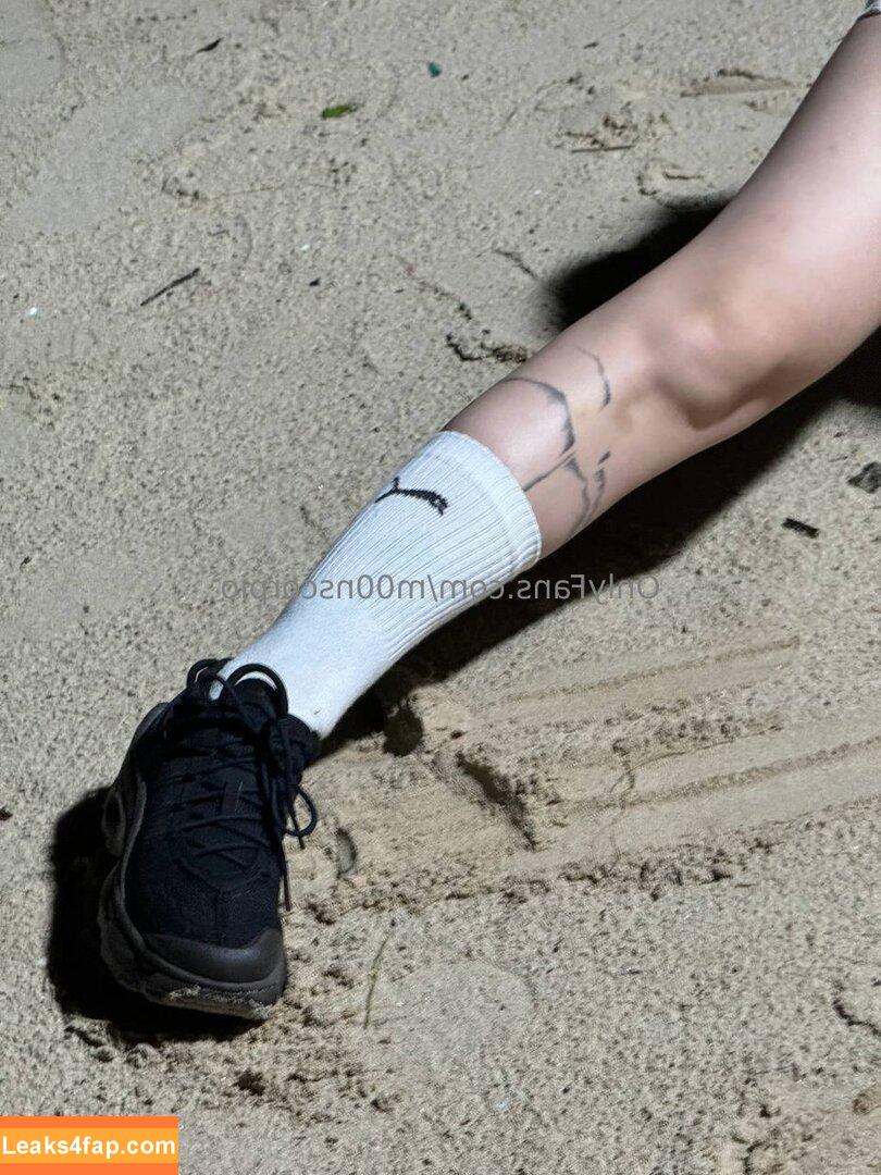 m00nscorpio / ezonmjames / miamoonscorpio leaked photo photo #0087