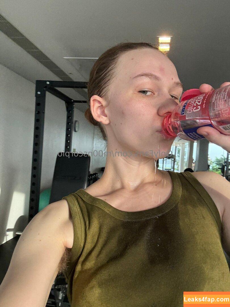 m00nscorpio / ezonmjames / miamoonscorpio leaked photo photo #0088