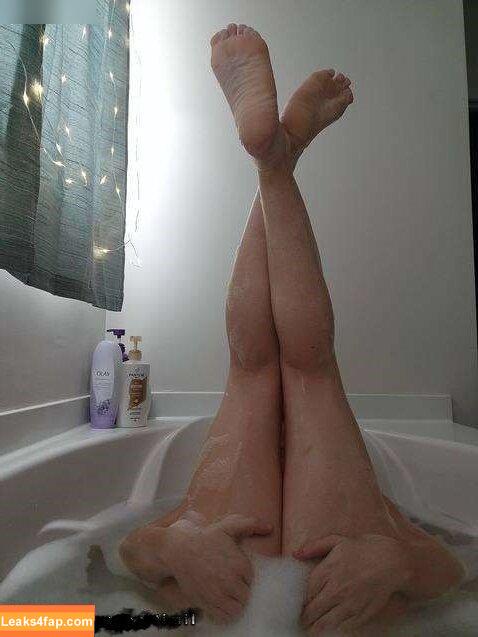 Macey Estrella-Kadlec / limitlessmacey leaked photo photo #0069