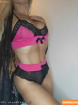 Macey Estrella-Kadlec photo #0141