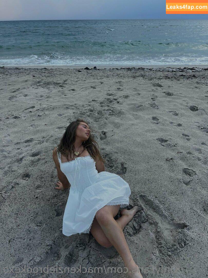 MacKenzie Brooke / mackenziebrookexo / mbpuricelli leaked photo photo #0071