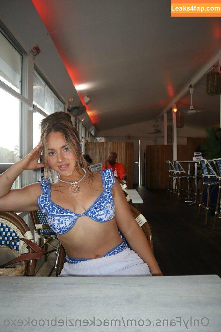 MacKenzie Brooke / mackenziebrookexo / mbpuricelli leaked photo photo #0073