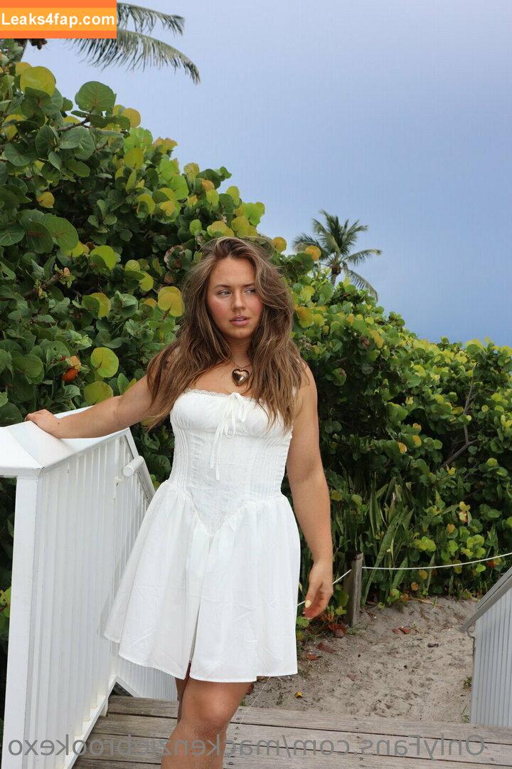 MacKenzie Brooke / mackenziebrookexo / mbpuricelli leaked photo photo #0080