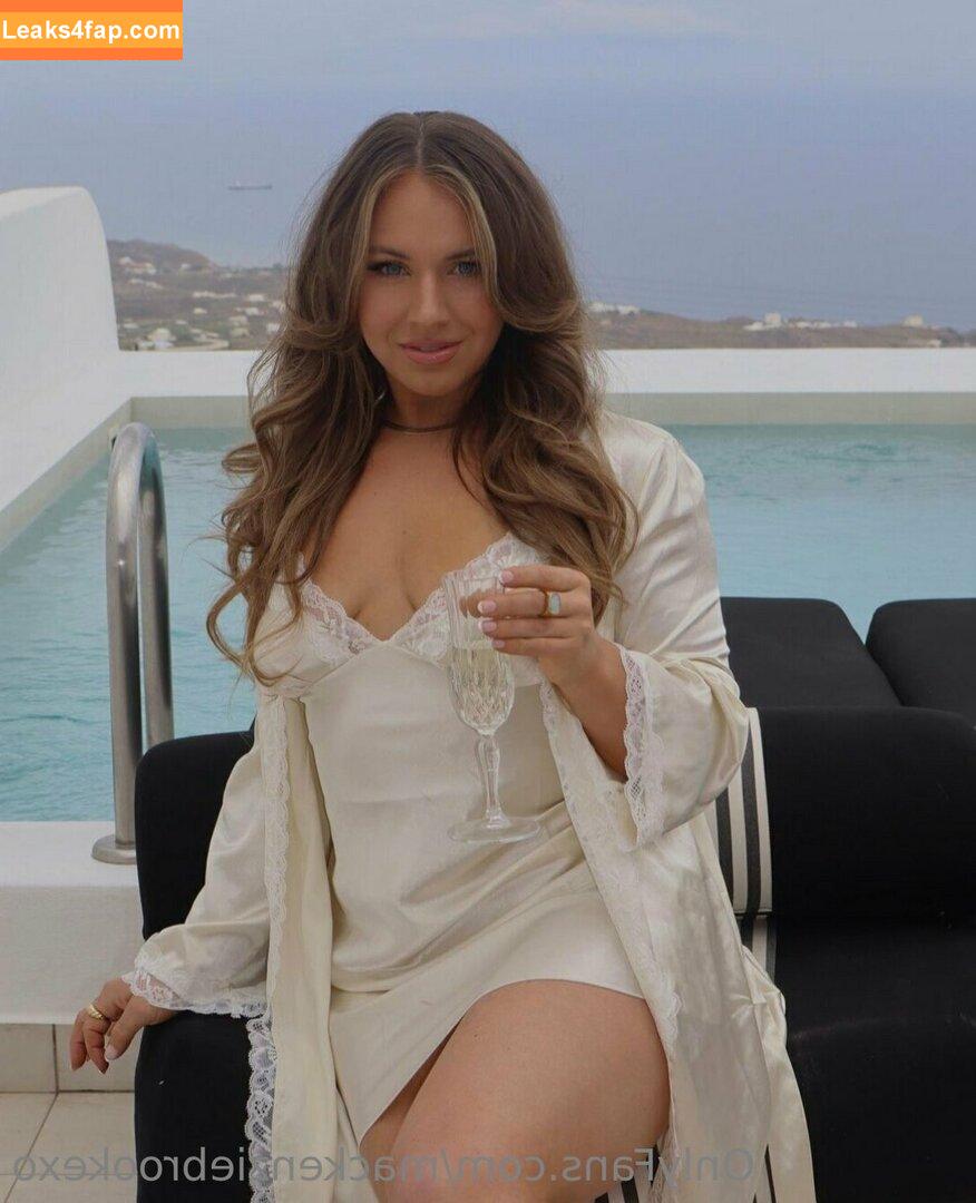 MacKenzie Brooke / mackenziebrookexo / mbpuricelli leaked photo photo #0164