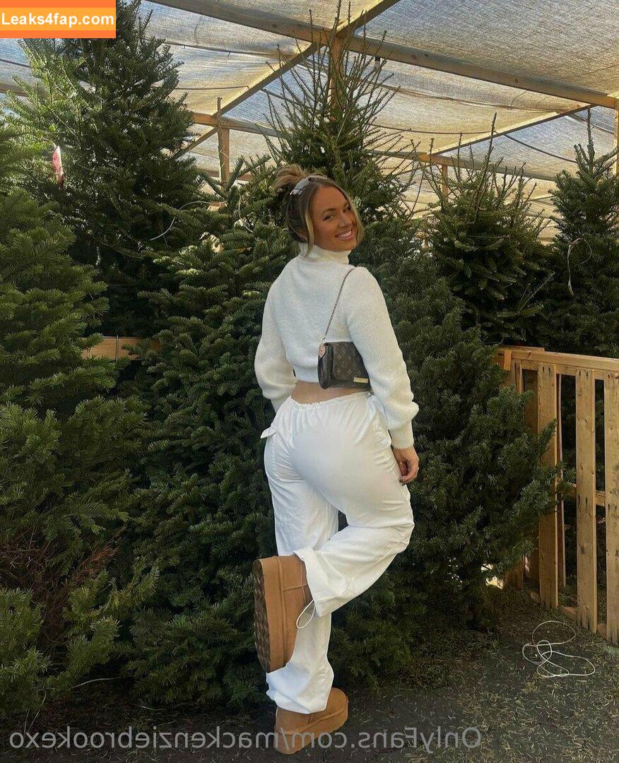 MacKenzie Brooke / mackenziebrookexo / mbpuricelli leaked photo photo #0193