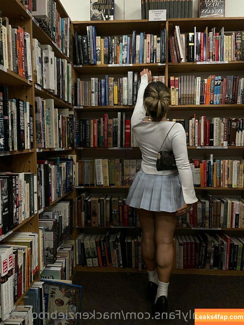 MacKenzie Brooke / mackenziebrookexo / mbpuricelli leaked photo photo #0213