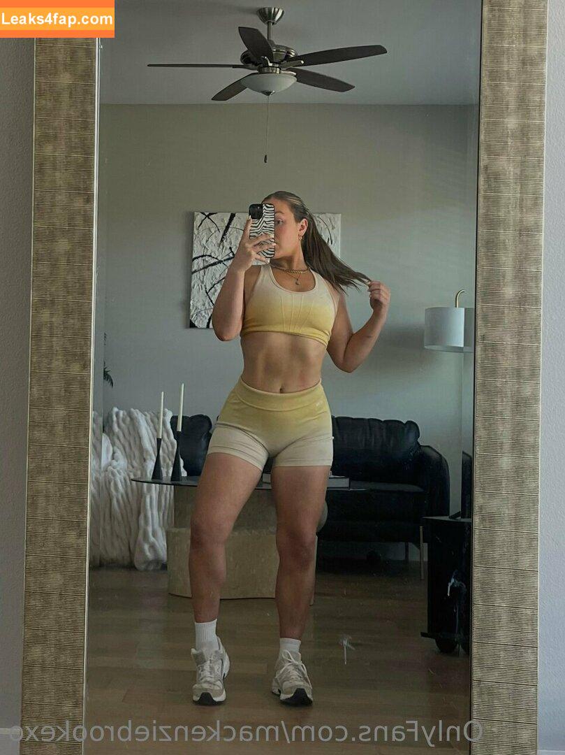 MacKenzie Brooke / mackenziebrookexo / mbpuricelli leaked photo photo #0358