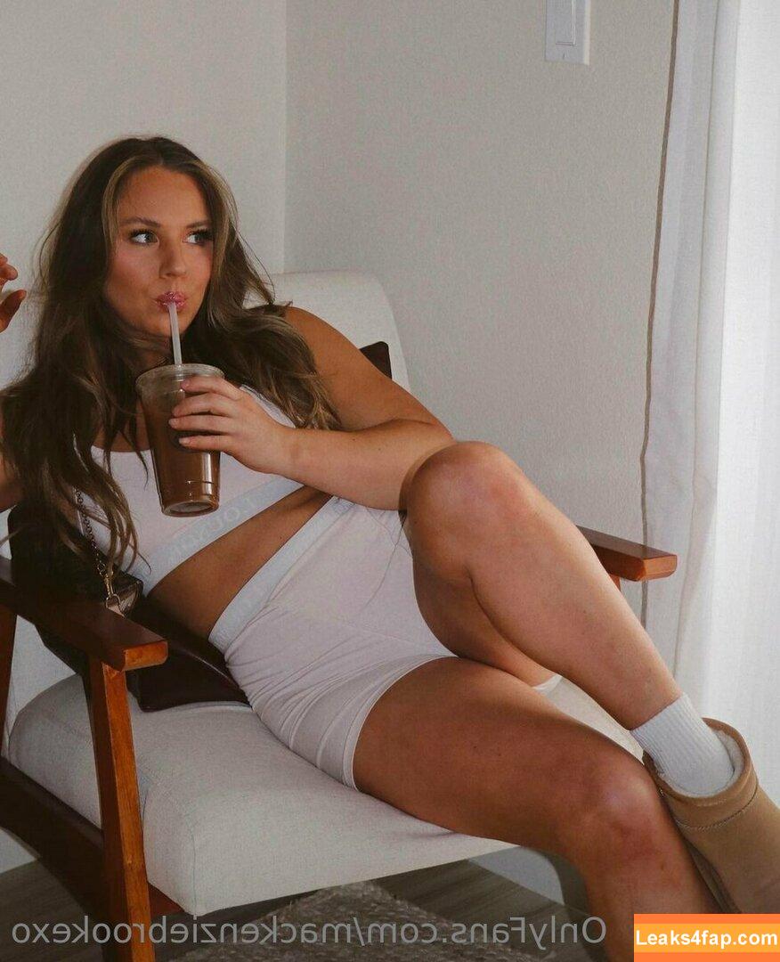 MacKenzie Brooke / mackenziebrookexo / mbpuricelli leaked photo photo #0465