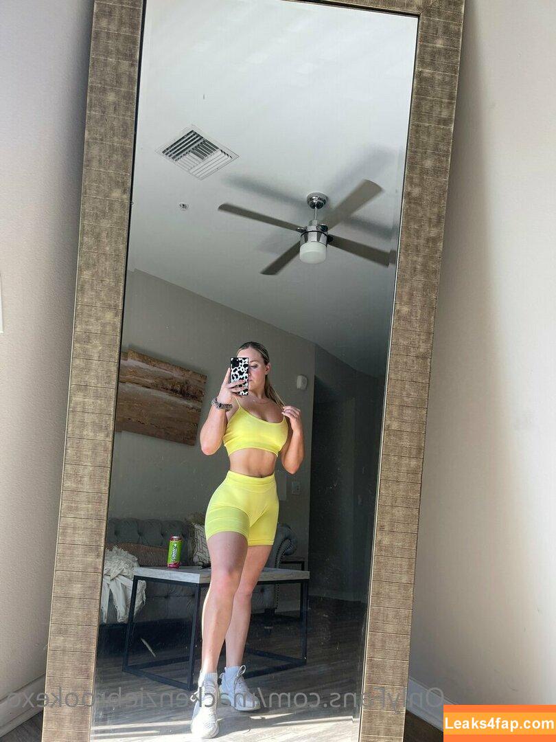 MacKenzie Brooke / mackenziebrookexo / mbpuricelli слитое фото фото #0496