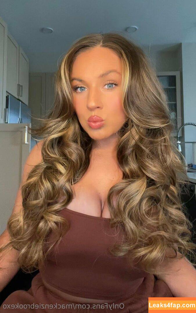 MacKenzie Brooke / mackenziebrookexo / mbpuricelli leaked photo photo #0523