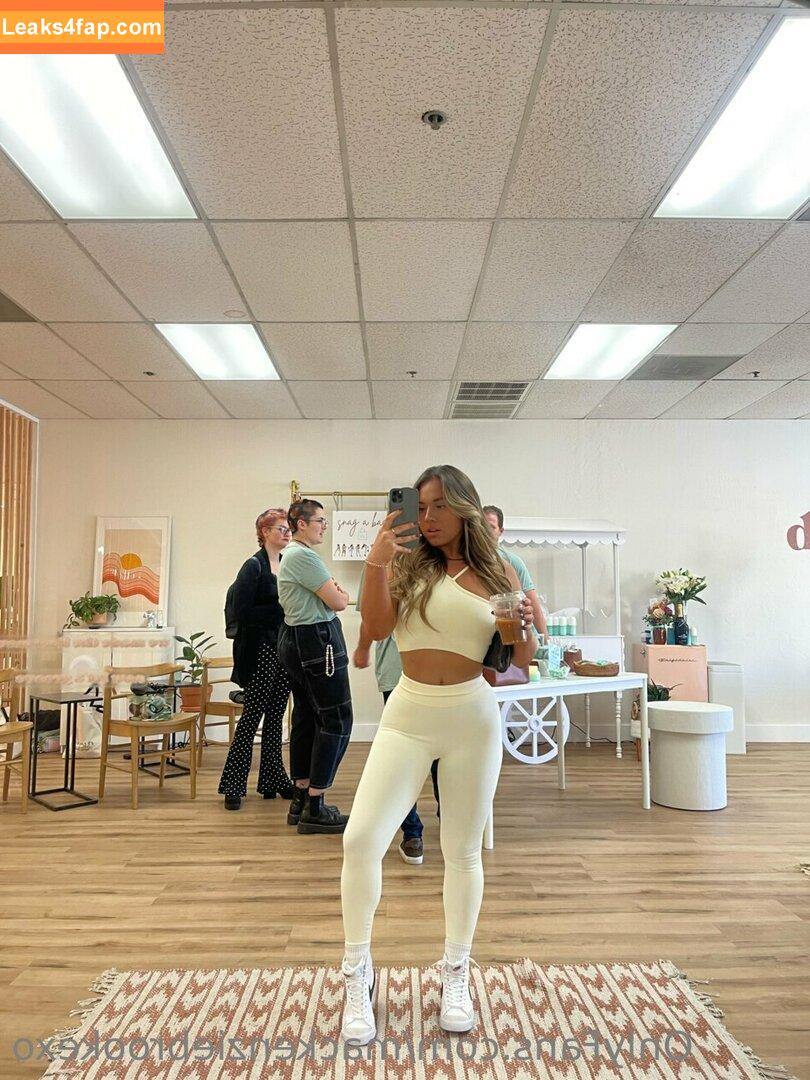 MacKenzie Brooke / mackenziebrookexo / mbpuricelli leaked photo photo #0553