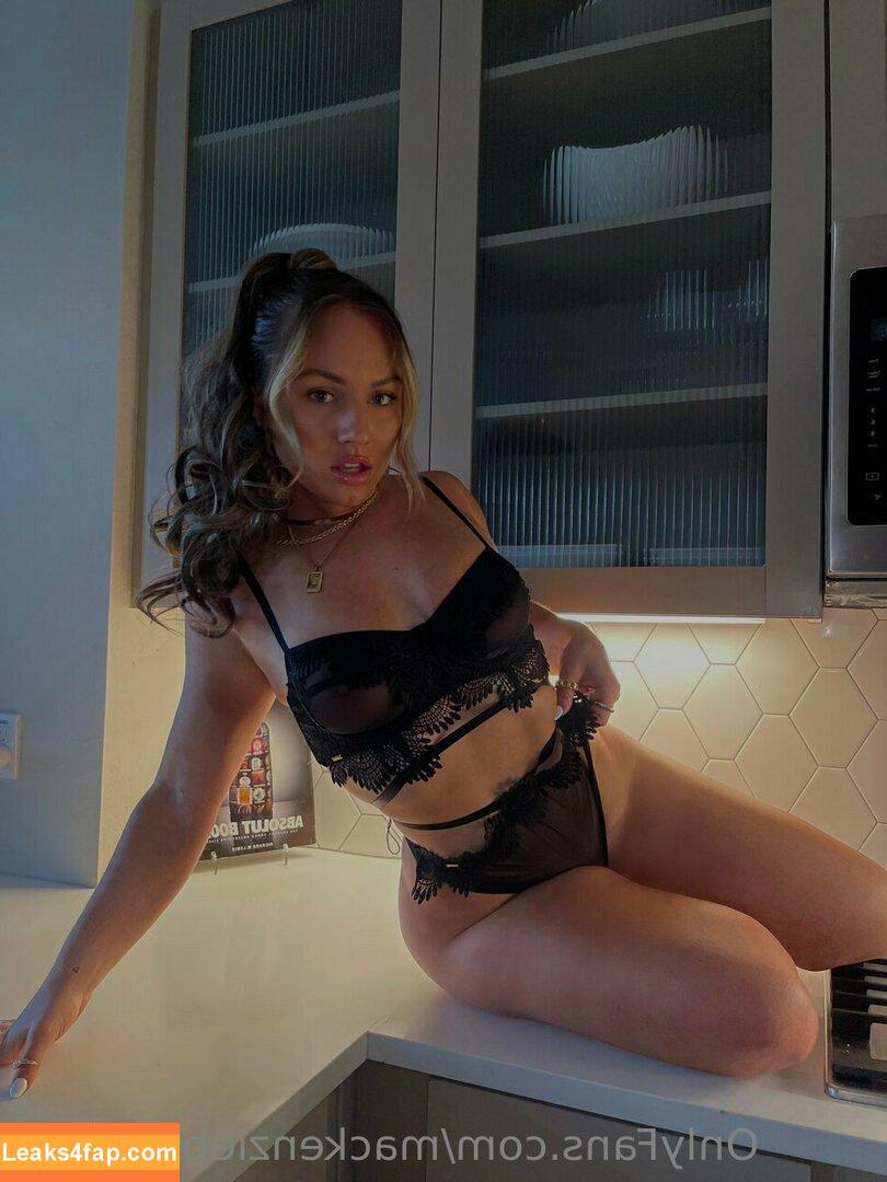 MacKenzie Brooke / mackenziebrookexo / mbpuricelli leaked photo photo #0576