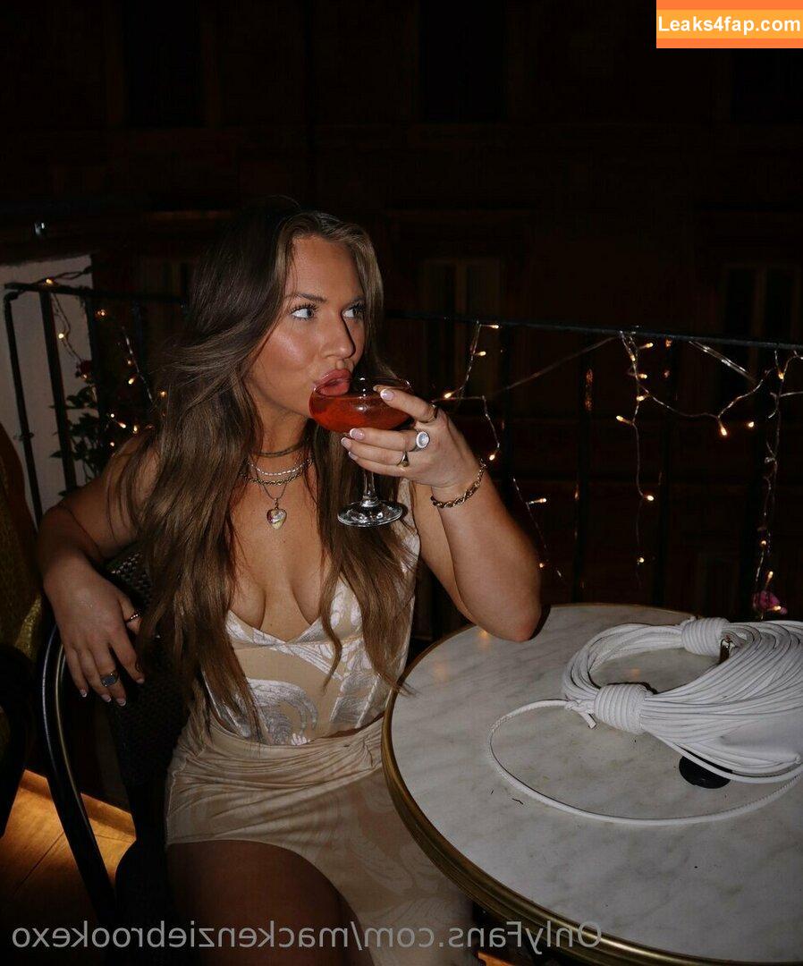 MacKenzie Brooke / mackenziebrookexo / mbpuricelli leaked photo photo #0712