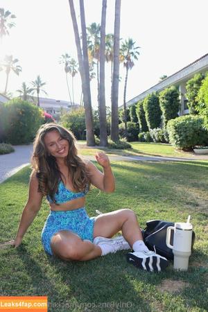 MacKenzie Brooke photo #0145