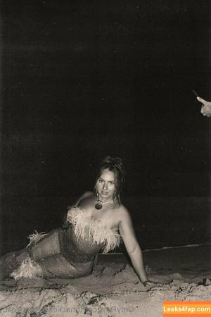 MacKenzie Brooke фото #0303