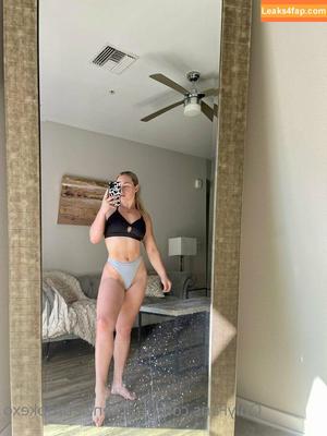 MacKenzie Brooke photo #0575