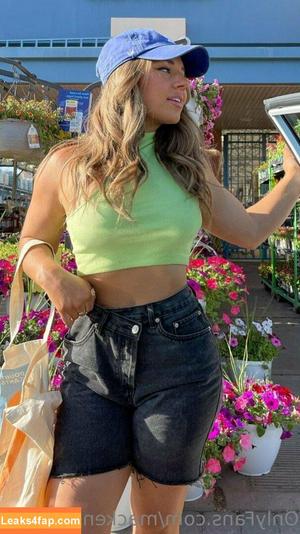 MacKenzie Brooke photo #0690