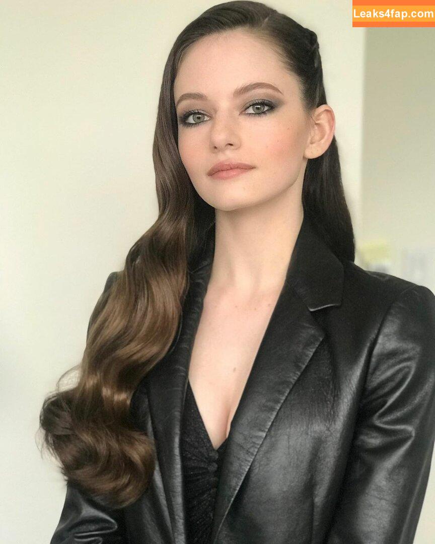 Mackenzie Foy / mackenziefoy leaked photo photo #0002