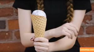 Mackenzie Foy photo #0060