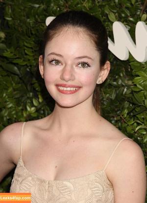 Mackenzie Foy photo #0074