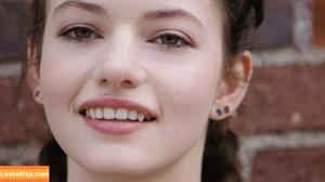 Mackenzie Foy photo #0084