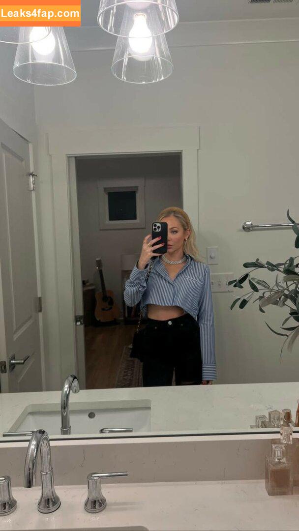 MacKenzie Porter / MacKenziePMusic leaked photo photo #0049