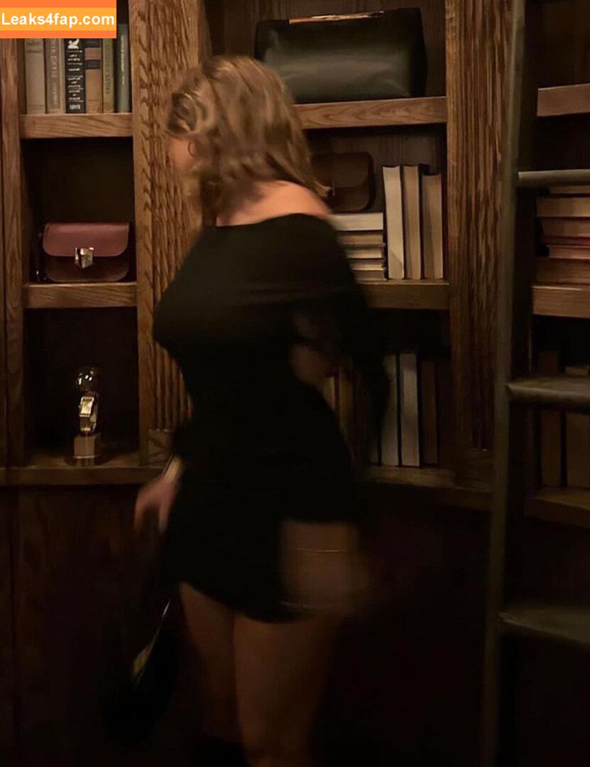 Mackenzie Ziegler / kenzie leaked photo photo #0381