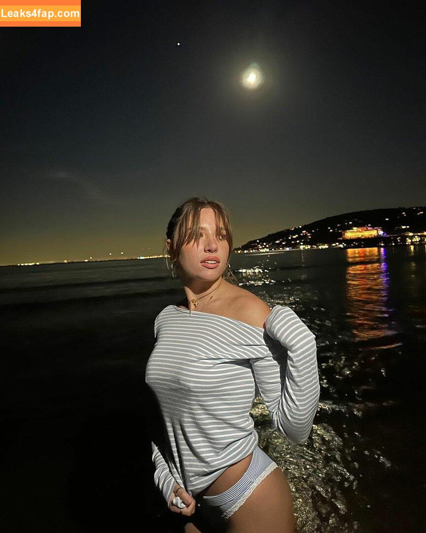 Mackenzie Ziegler / kenzie слитое фото фото #0497