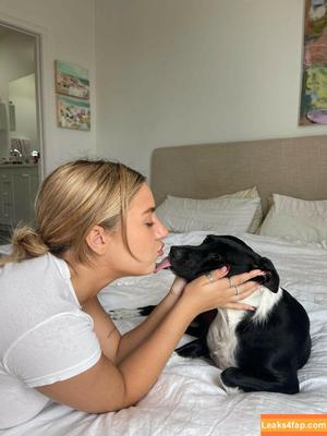 Mackenzie Ziegler фото #0049