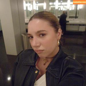 Mackenzie Ziegler фото #0077